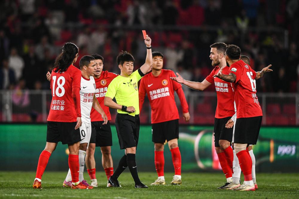 加兰41分11助力快船加时险胜独行侠终止四连败